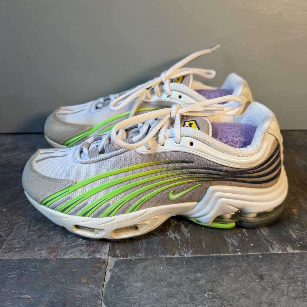 Nike Air Max Plus 2 GS College Grey/Electric Green CT4383-002 Youth 6.5